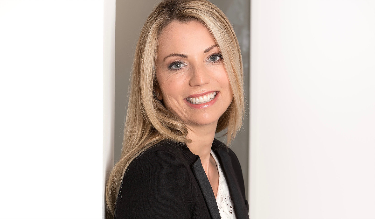 #BEYOUROWN MEETS LYSBETH FOX