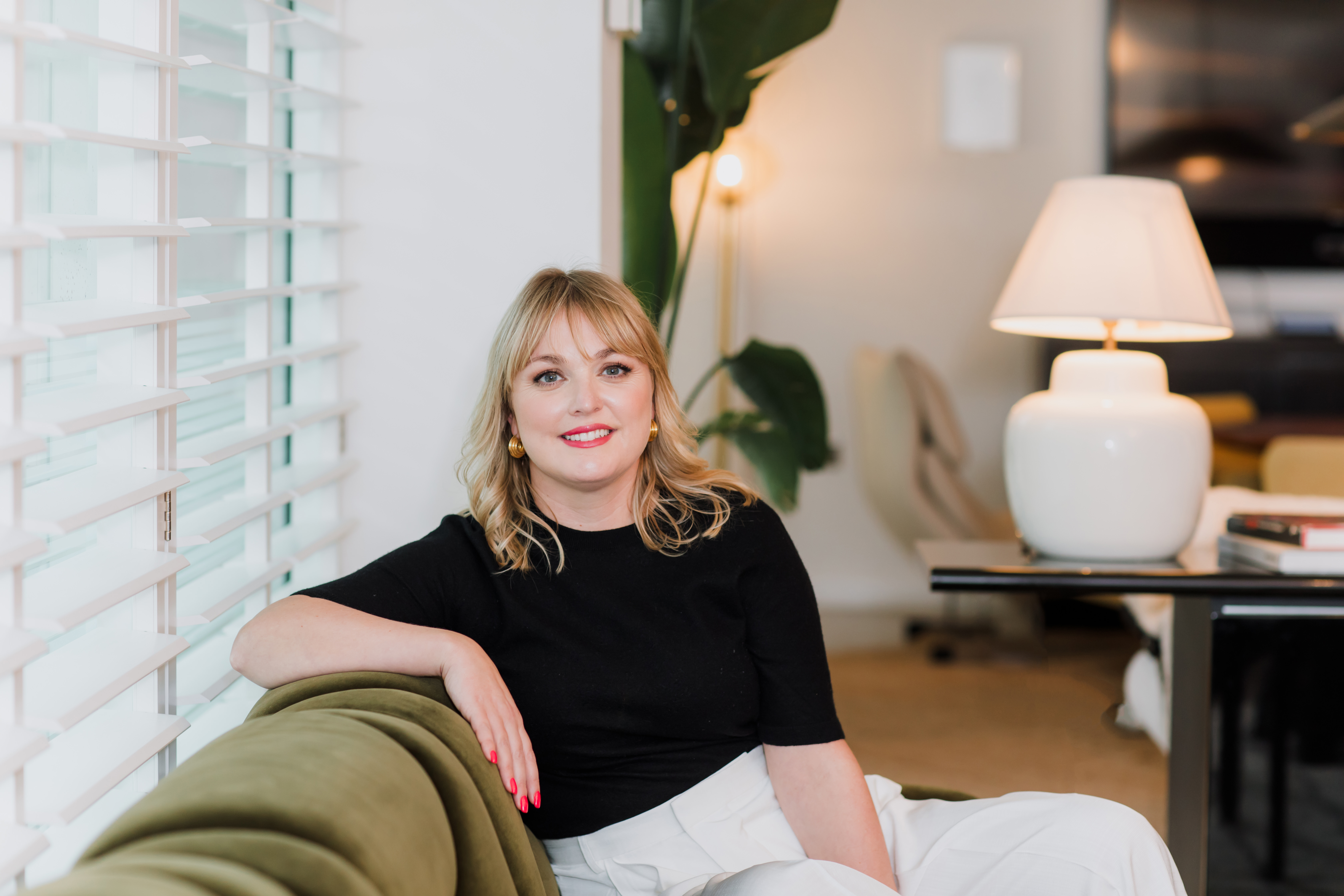 BEYOUROWN MEETS LISA CONWAY-HUGHES