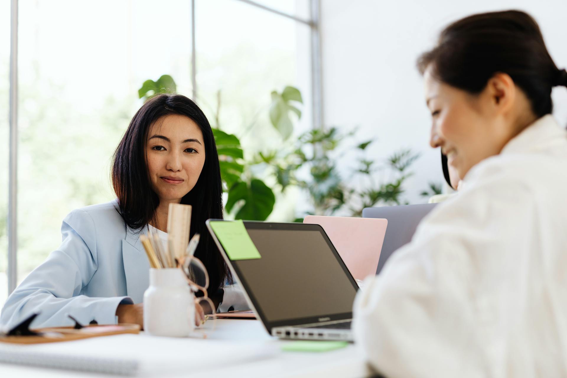 6 Easy Ways To Hire The Right People