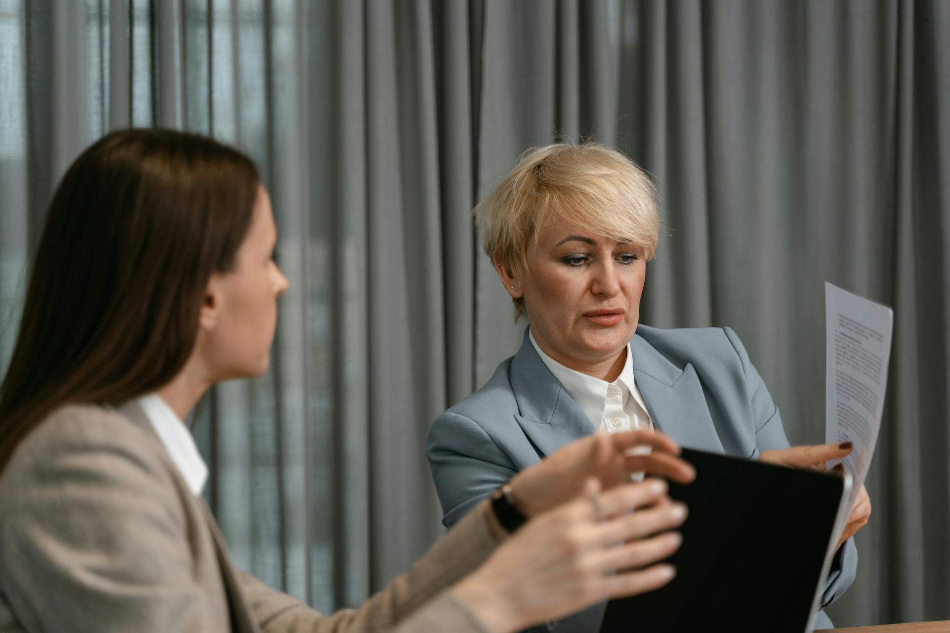 5 Ways Professional Women Can Cultivate a Growth Mindset In Leadership By Global Business Consultant Alison Goodwin